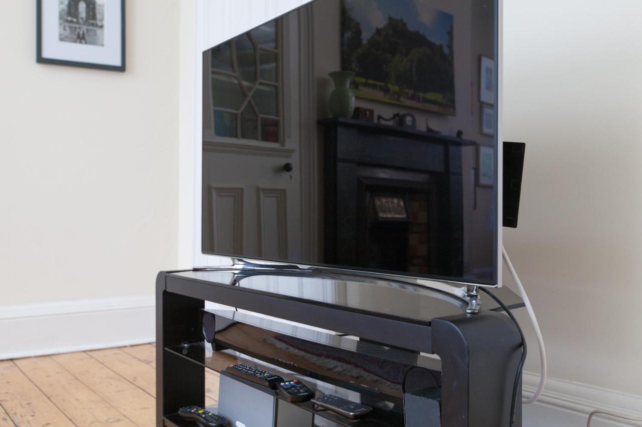 Amazing Apartments - London Road By Holyrood Park Edinburgh Eksteriør bilde